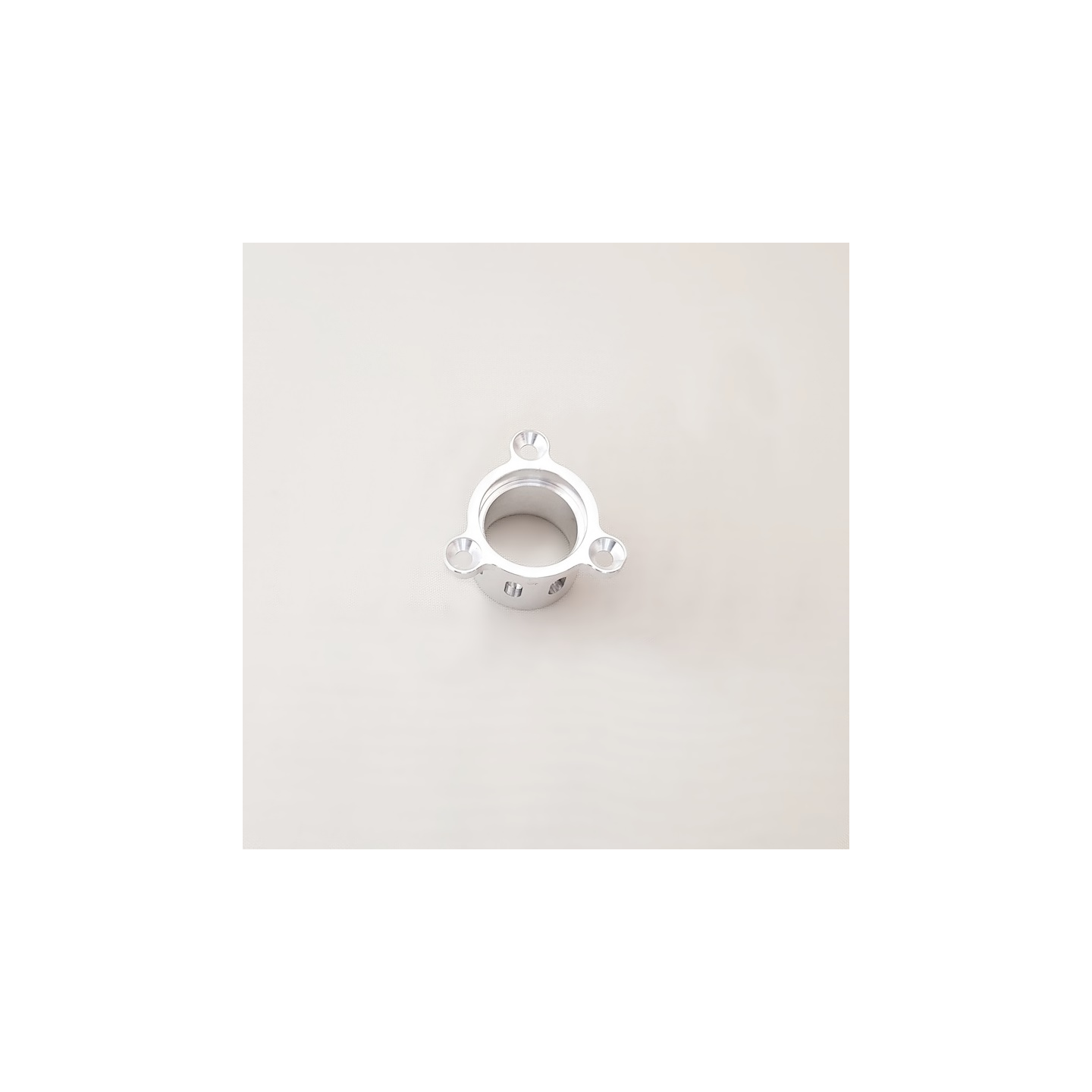 REAR HUB INSERT